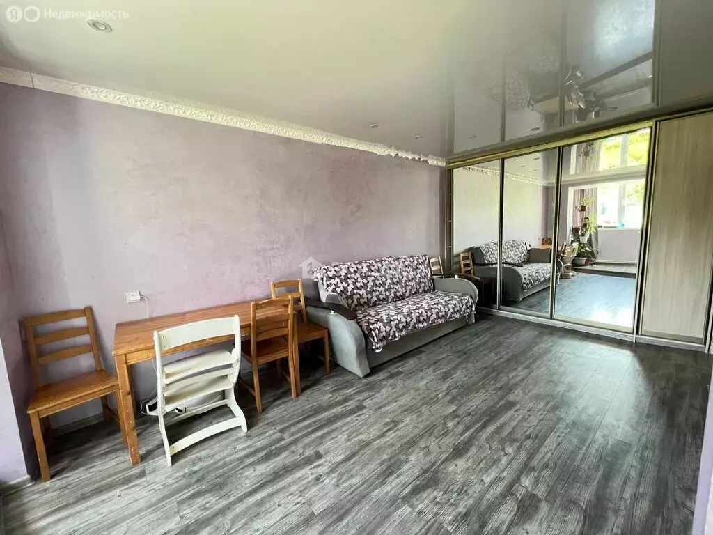 3-комнатная квартира: Луховицы, улица Островского, 1 (66 м) - Фото 1