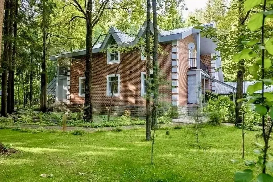 Дом в Московская область, Наро-Фоминский городской округ, д. Тарасково ... - Фото 1