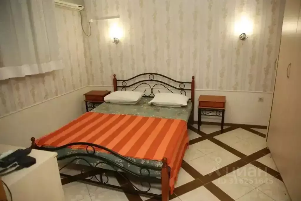 Комната Краснодарский край, Геленджик ул. Тельмана, 96 - Фото 0