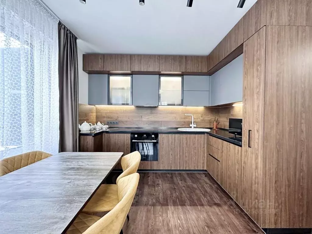 3-к кв. Новосибирская область, Новосибирск ул. Немировича-Данченко, ... - Фото 1