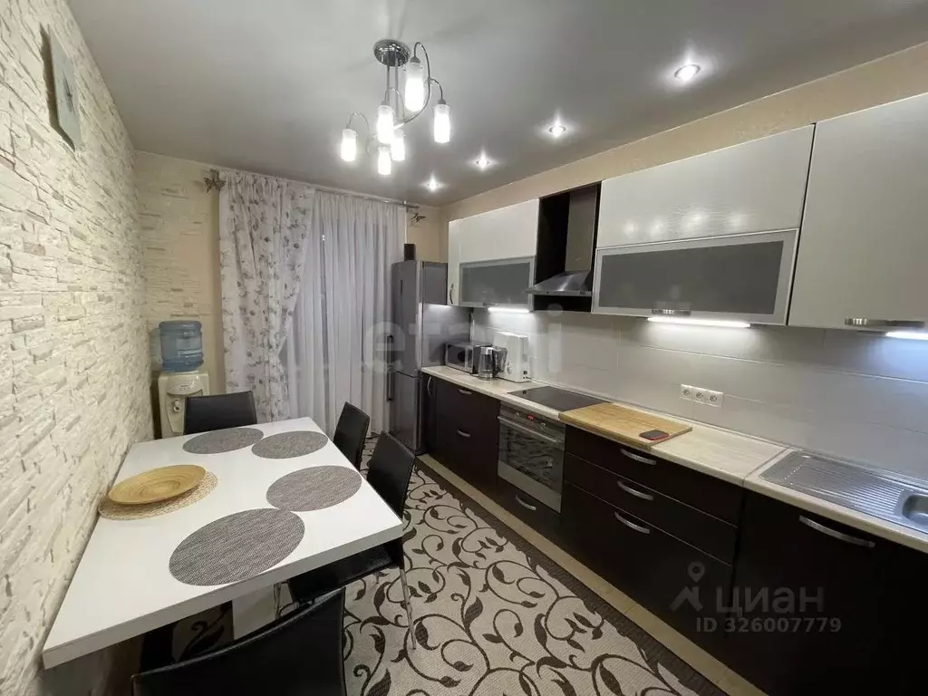 3-к кв. Тюменская область, Тюмень Широтная ул., 171к1 (103.0 м) - Фото 1