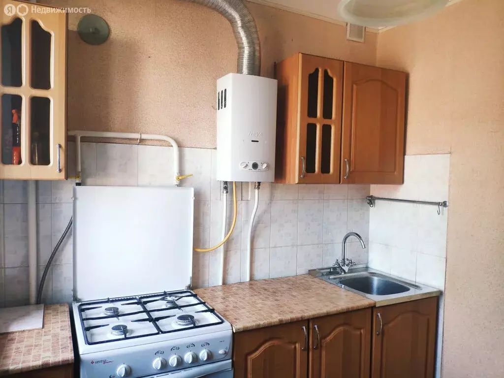 2-комнатная квартира: Тамбов, Астраханская улица, 1/2 (45 м) - Фото 1