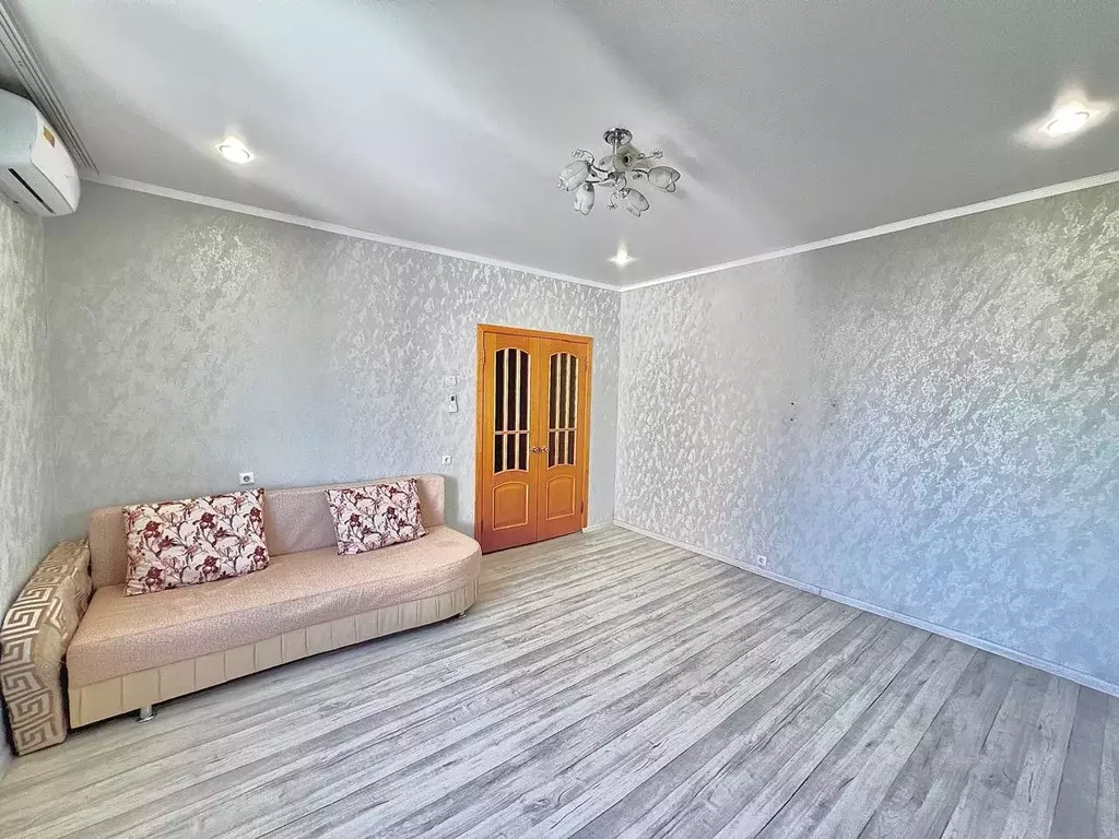 1-к кв. Астраханская область, Астрахань ул. Бабаевского, 35к1 (42.5 м) - Фото 1