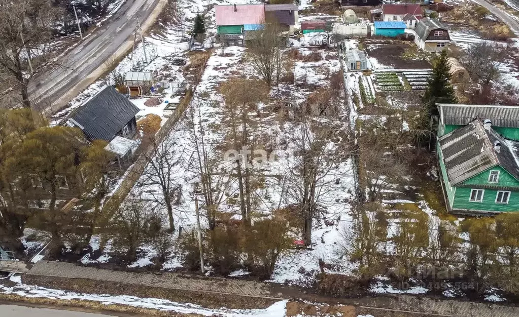 Участок в Ленинградская область, Кировский район, пос. Мга ул. ... - Фото 1