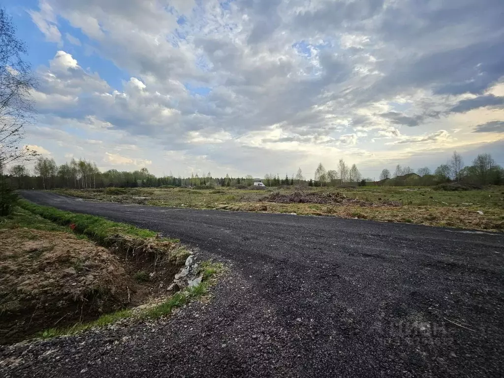 Участок в Московская область, Дмитровский муниципальный округ, д. ... - Фото 2