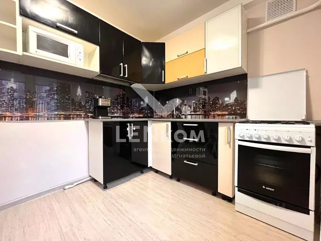 2-к кв. Удмуртия, Ижевск ул. Михаила Петрова, 18 (43.5 м) - Фото 1