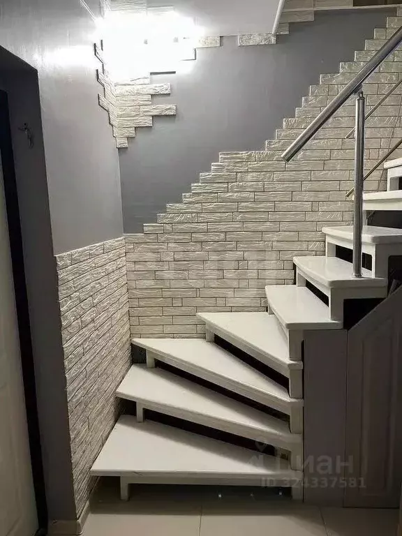 1-к кв. Крым, Симферополь ул. Трубаченко (44.5 м) - Фото 2