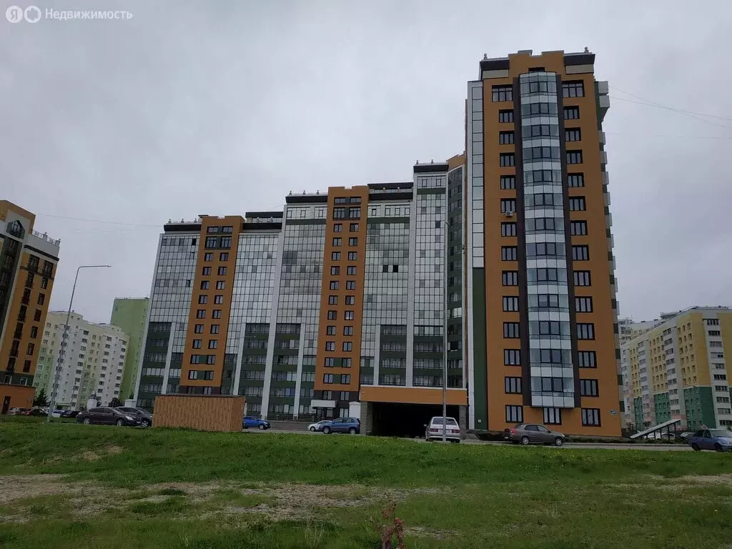 3-комнатная квартира: Киров, улица Героя Ивана Костина, 2 (93.7 м) - Фото 1