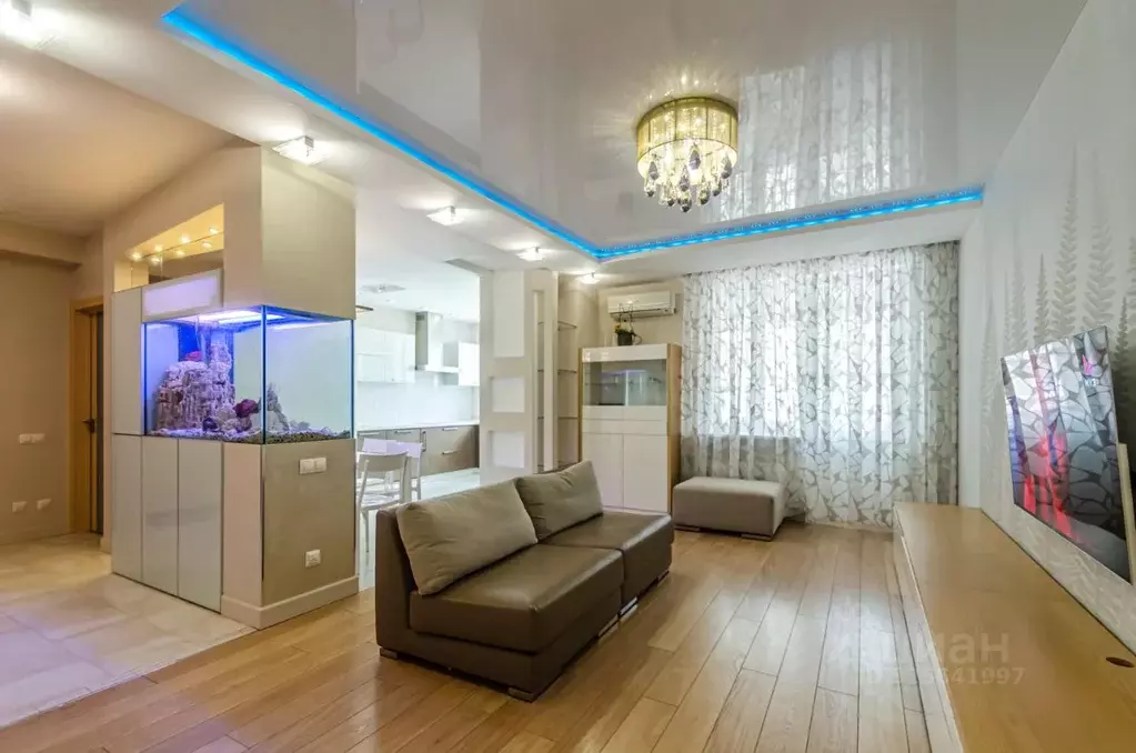 4-к кв. Самарская область, Самара Чапаевская ул., 205 (140.0 м) - Фото 0