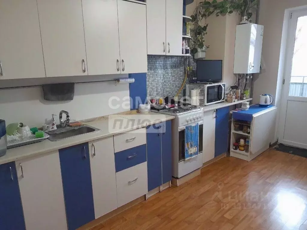 3-к кв. Крым, Симферополь ул. Индустриальная, 28к1 (70.0 м) - Фото 1