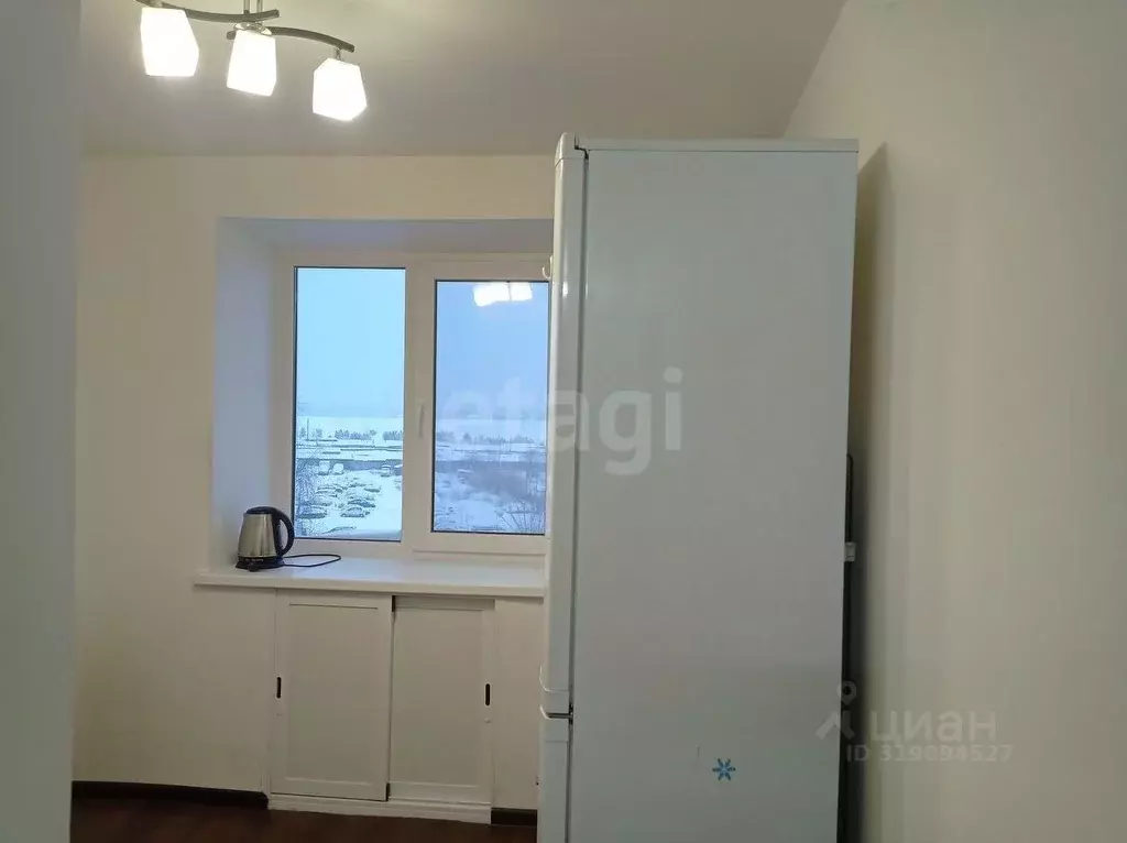 1-к кв. Свердловская область, Нижний Тагил ул. Калинина, 105 (30.2 м) - Фото 0