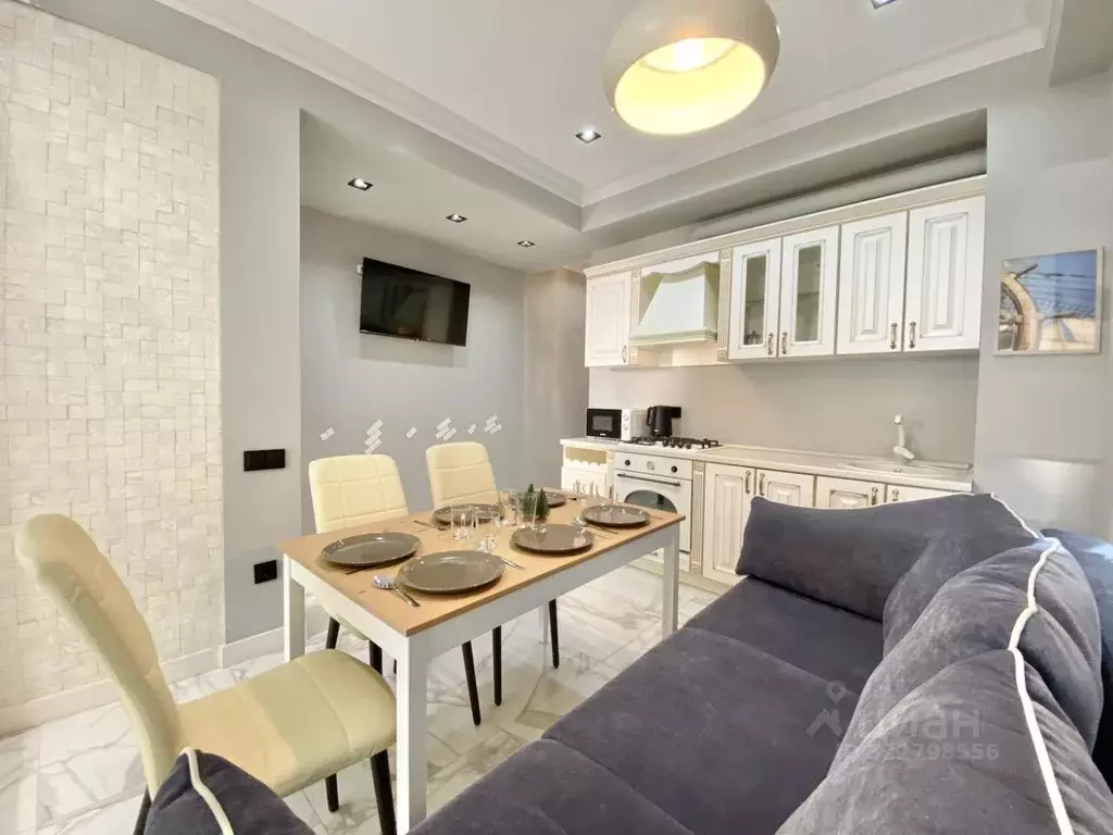 3-к кв. Краснодарский край, Сочи ул. Черноморская, 6 (65.0 м) - Фото 1