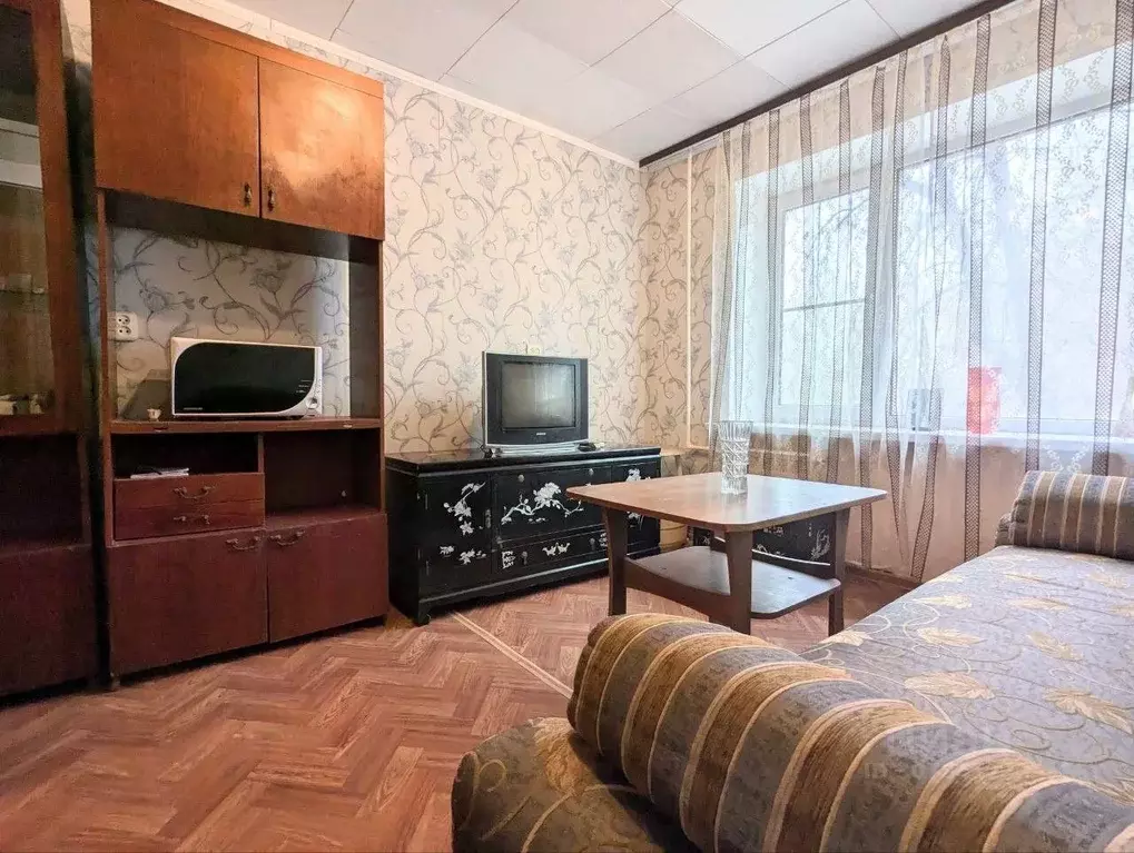 1-к кв. Ростовская область, Таганрог ул. Толбухина, 1-3 (17.0 м) - Фото 2