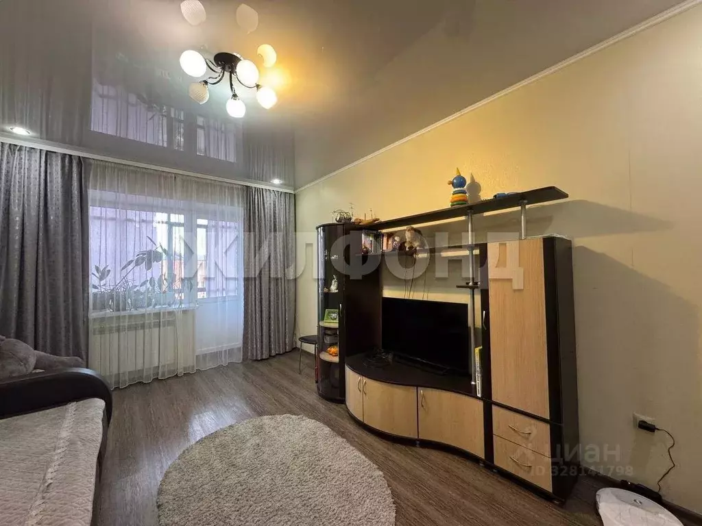 2-к кв. Хакасия, Абакан ул. Лермонтова, 21 (62.0 м) - Фото 1