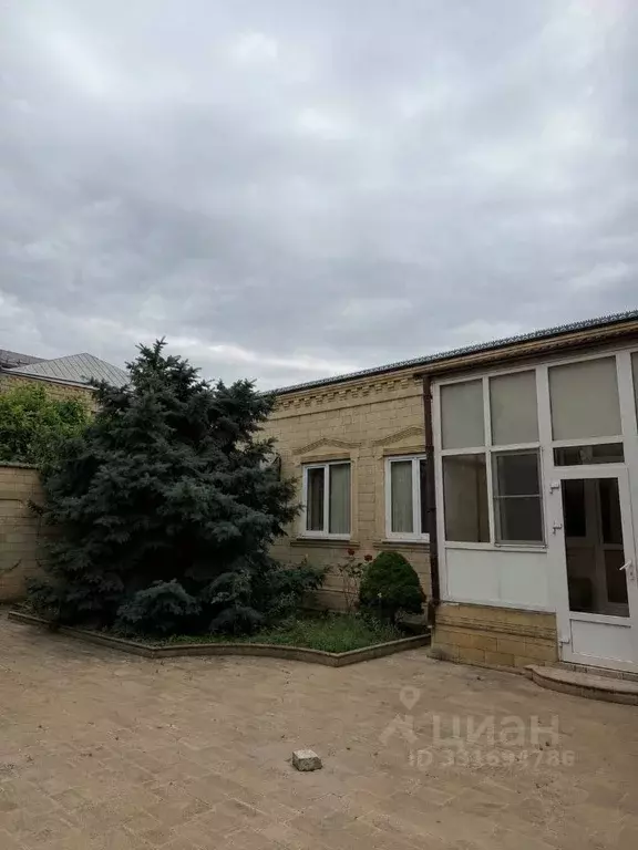 Дом в Дагестан, Дербент ул. Расулбекова (500 м) - Фото 2