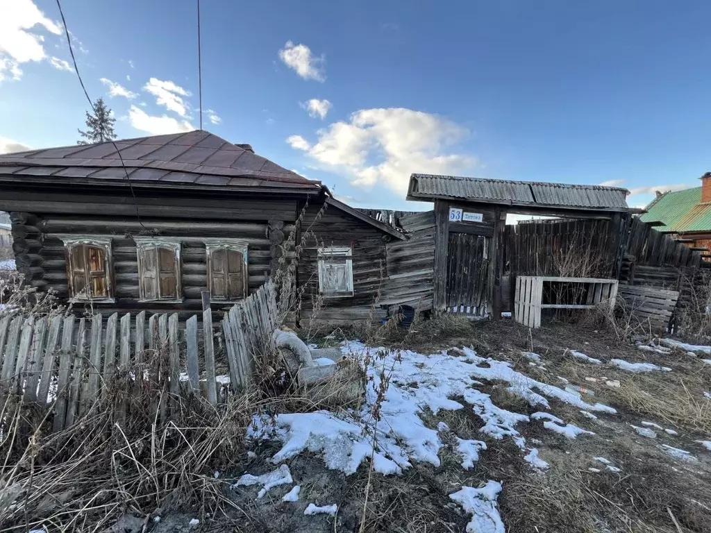 Дом в Свердловская область, Екатеринбург муниципальное образование, с. ... - Фото 0