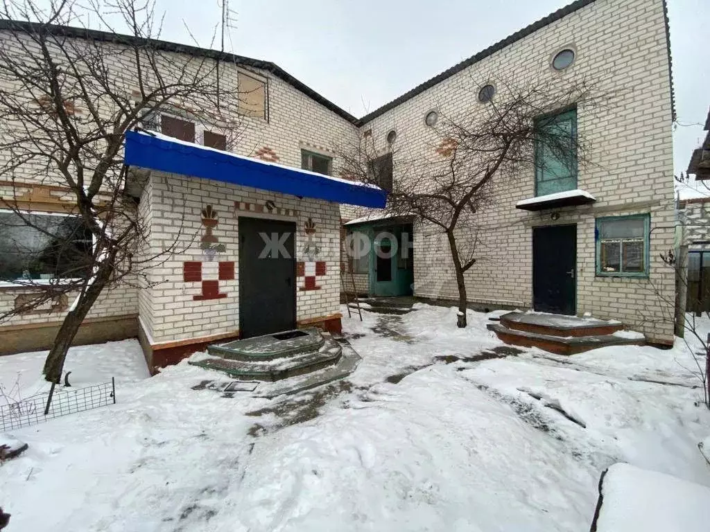 Дом в Белгородская область, Белгород ул. Комарова, 13 (94 м) - Фото 0