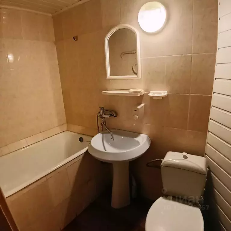 Комната Псковская область, Пушкинские Горы рп ул. Ленина, 8 (13.0 м) - Фото 2