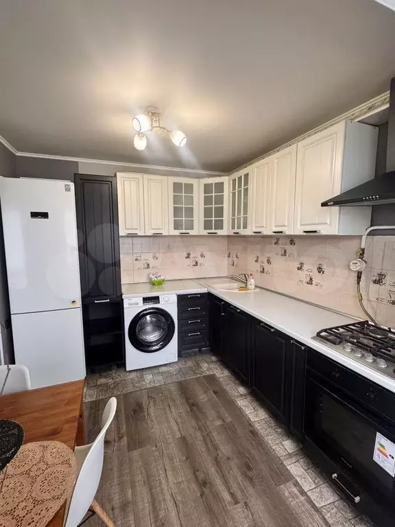 1-к. квартира, 40 м, 3/5 эт. - Фото 0