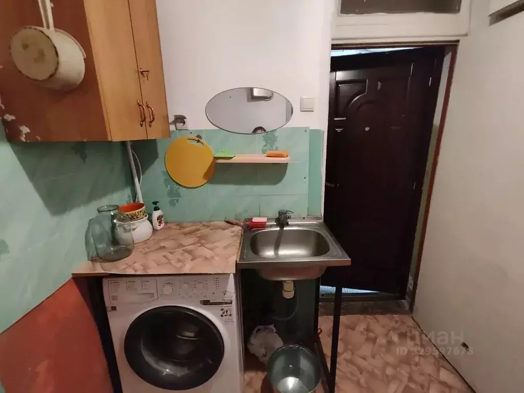 Комната Севастополь ул. Глухова, 9 (18.0 м) - Фото 2