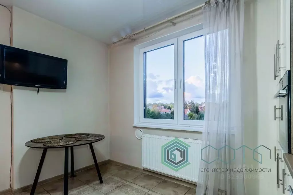 2-к кв. Калининградская область, Калининград Красносельская ул., 82к1 ... - Фото 2