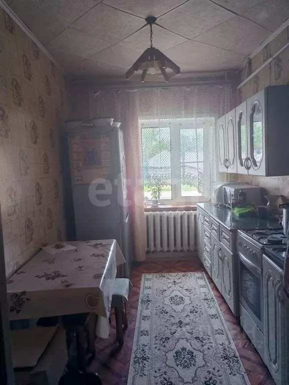 3-к кв. Белгородская область, Вейделевка рп ул. Гайдара, 10А (57.4 м) - Фото 1