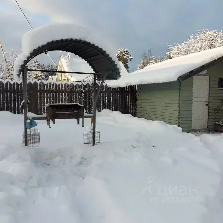 Дом в Карелия, Олонецкий район, Ильинское с/пос, с. Нурмойла ул. ... - Фото 2