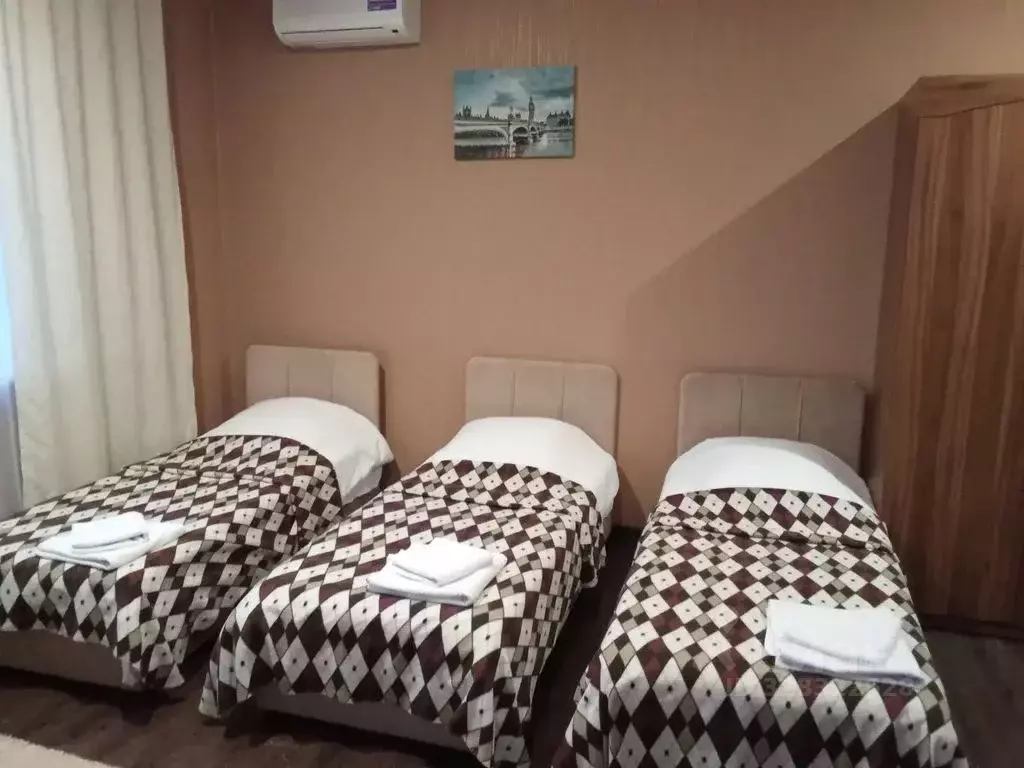 Комната Курская область, Льгов Советская ул., 2 - Фото 1