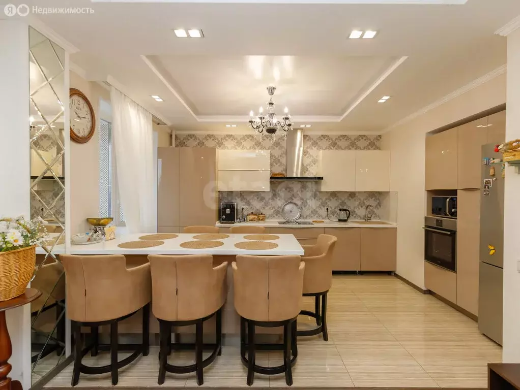 3-комнатная квартира: Ижевск, Якшур-Бодьинский тракт, 7 (88.2 м) - Фото 1