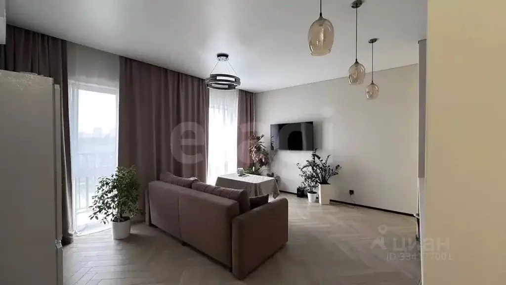 2-к кв. Тюменская область, Тюмень ул. Николая Глебова, 3 (64.0 м) - Фото 2