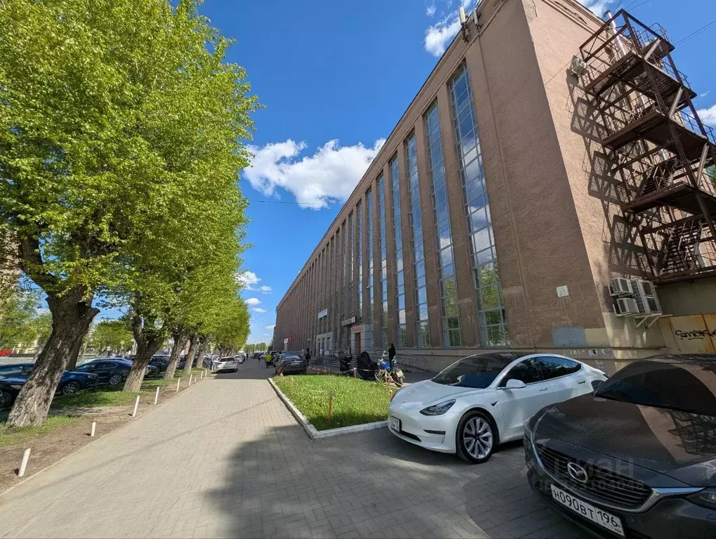 Офис в Свердловская область, Екатеринбург ул. Машиностроителей, 19 ... - Фото 2