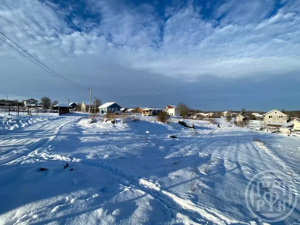 Участок в Ленинградская область, Ломоносовский район, д. Гостилицы ул. ... - Фото 0