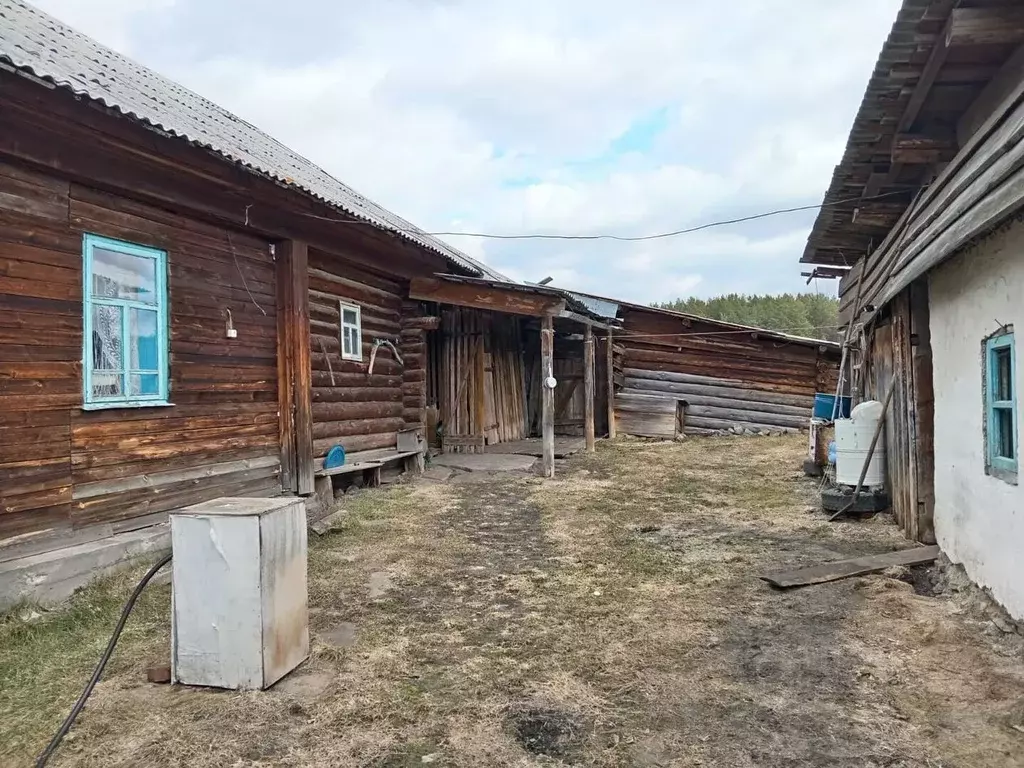 Дом в Свердловская область, Режевской городской округ, с. Клевакинское ... - Фото 1