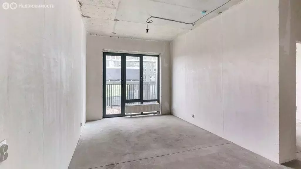 1-комнатная квартира: Тюмень, улица Николая Машарова, 8 (44 м) - Фото 1
