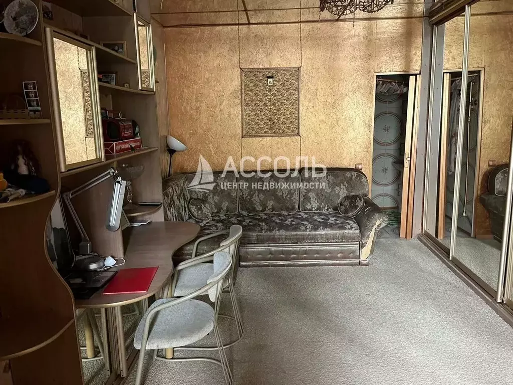3-к кв. Омская область, Омск просп. Карла Маркса, 5 (93.0 м) - Фото 1