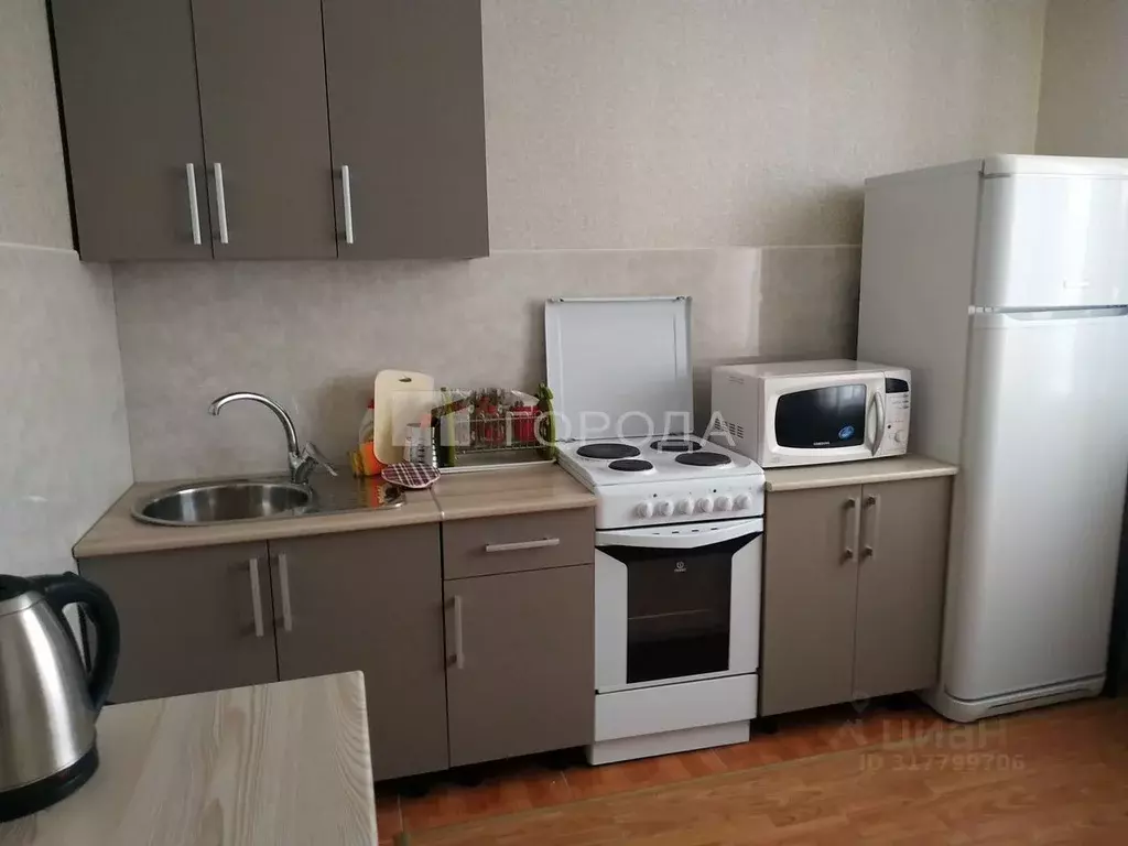 1-к кв. Новосибирская область, Новосибирск Новогодняя ул., 12/1 (45.0 ... - Фото 0