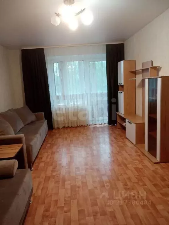 1-к кв. Тюменская область, Тюмень Олимпийская ул., 9/3 (40.5 м) - Фото 0