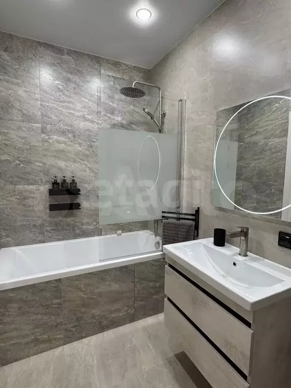 1-к. квартира, 51 м, 8/25 эт. - Фото 1