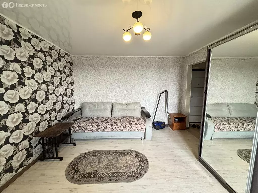 1-комнатная квартира: Миасс, площадь Революции, 1 (30 м) - Фото 1