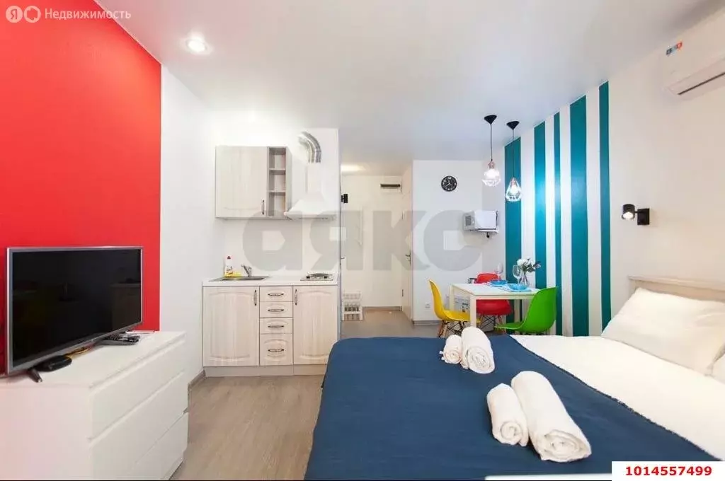 2-комнатная квартира: Краснодар, Кореновская улица, 2/1 (42 м) - Фото 1