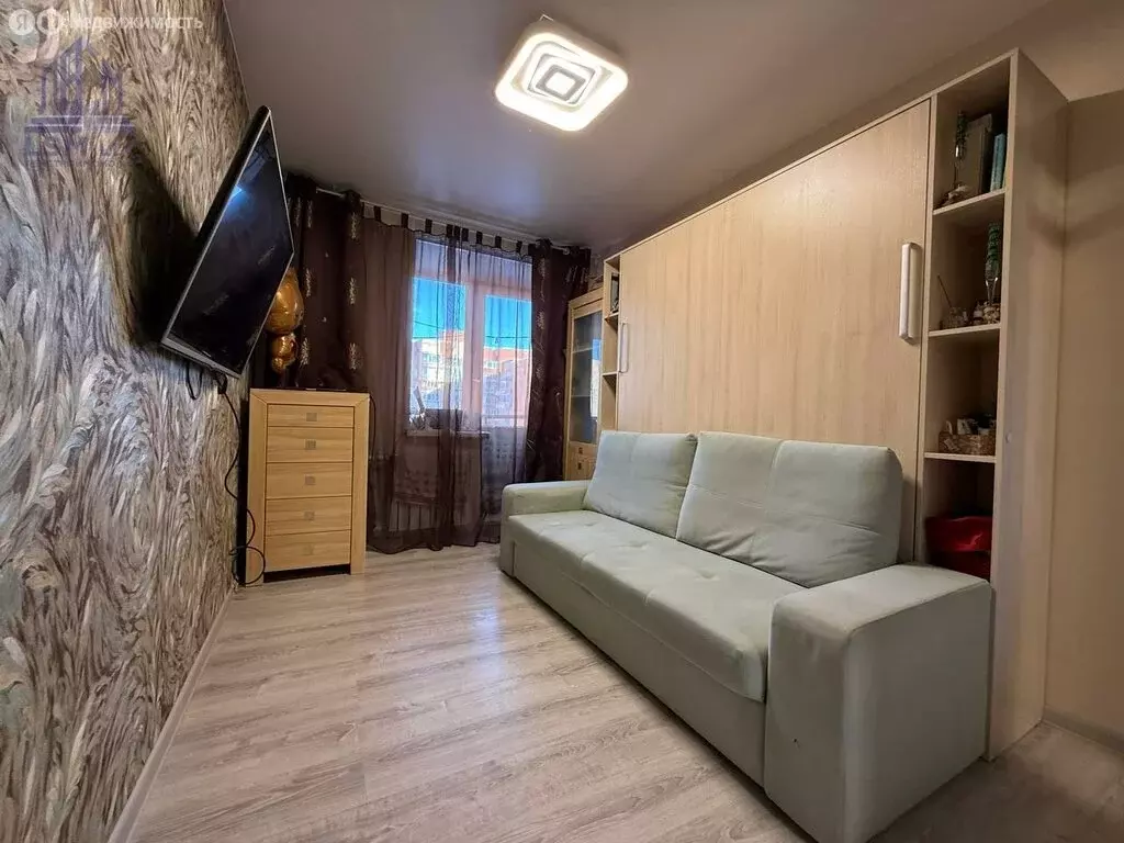 3-комнатная квартира: Кронштадт, улица Станюковича, 7 (63.7 м) - Фото 1