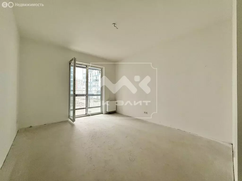 4-комнатная квартира: Санкт-Петербург, 18-я линия Васильевского ... - Фото 1