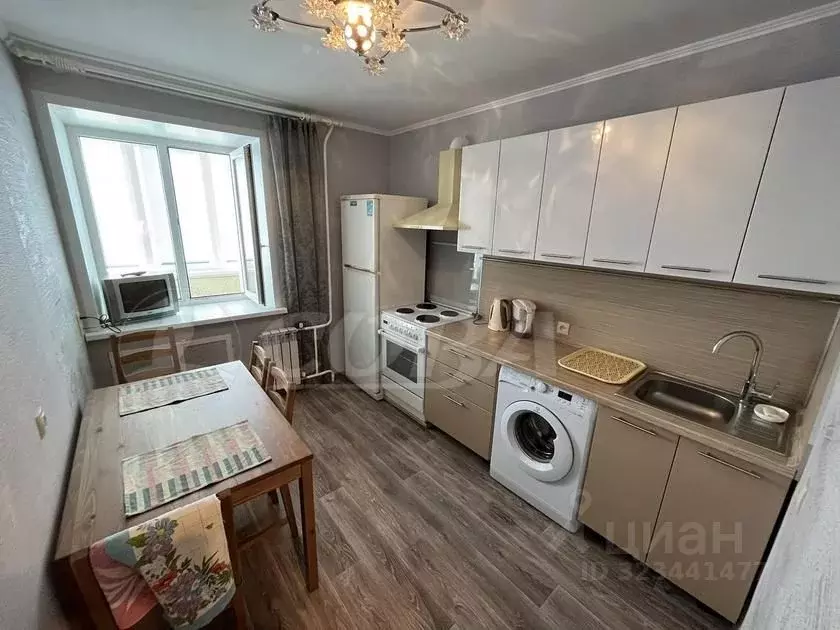 1-к кв. Тюменская область, Тюмень Восточный мкр, ул. Моторостроителей, ... - Фото 1