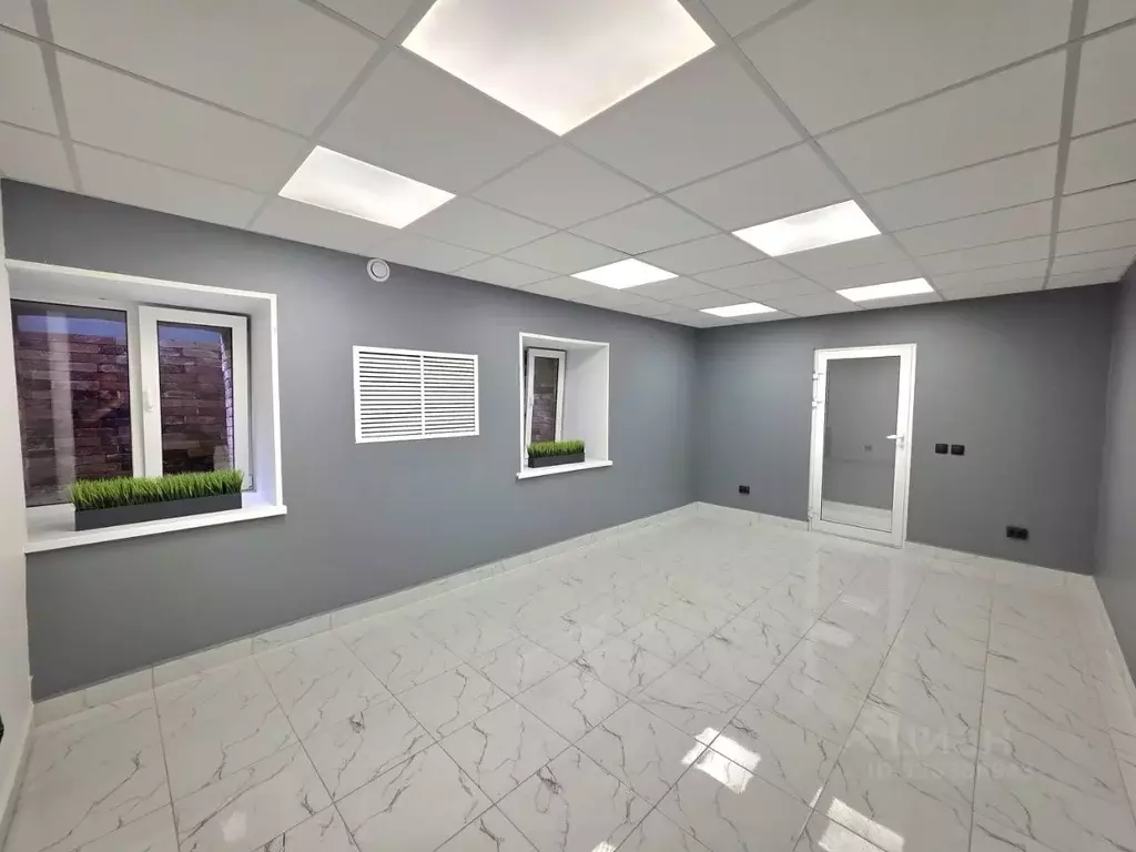 Помещение свободного назначения в Москва Волгоградский просп., 16 (27 ... - Фото 1