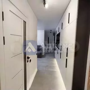 3-к. квартира, 59 м, 2/5 эт. - Фото 1