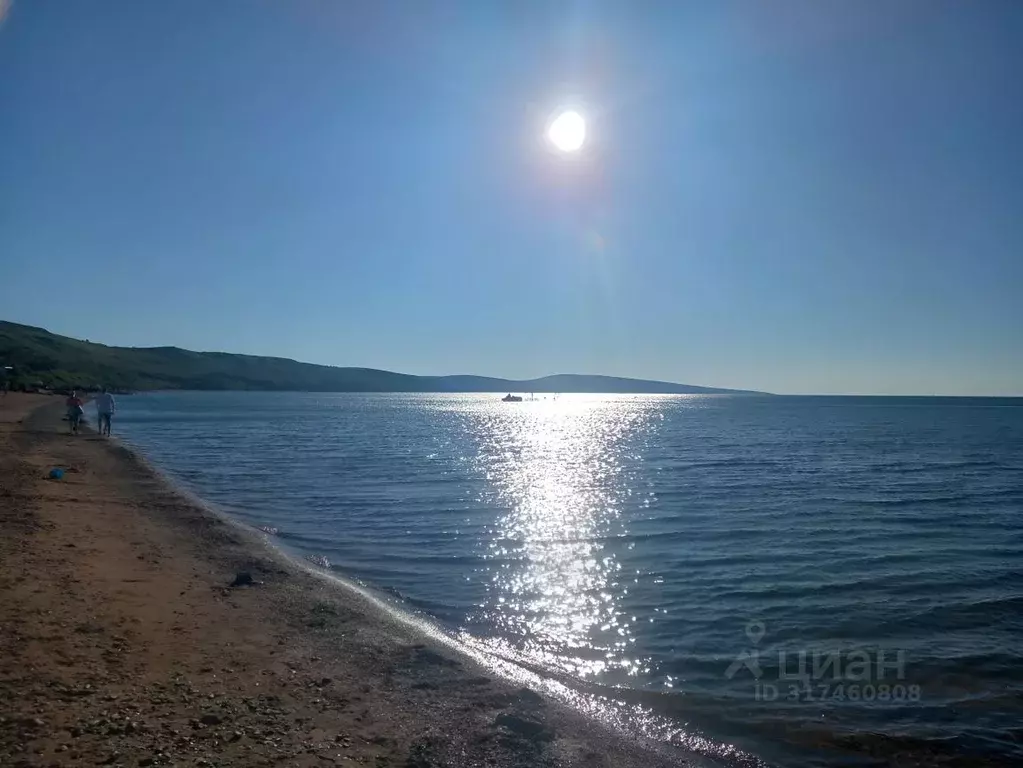Участок в Крым, Ленинский район, Глазовское с/пос, с. Юркино ул. ... - Фото 2
