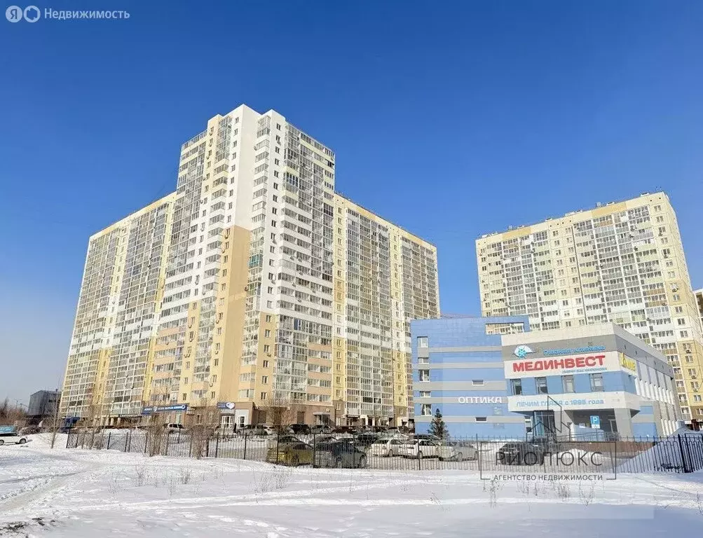 3-комнатная квартира: Челябинск, улица Университетская Набережная, 52 ... - Фото 1