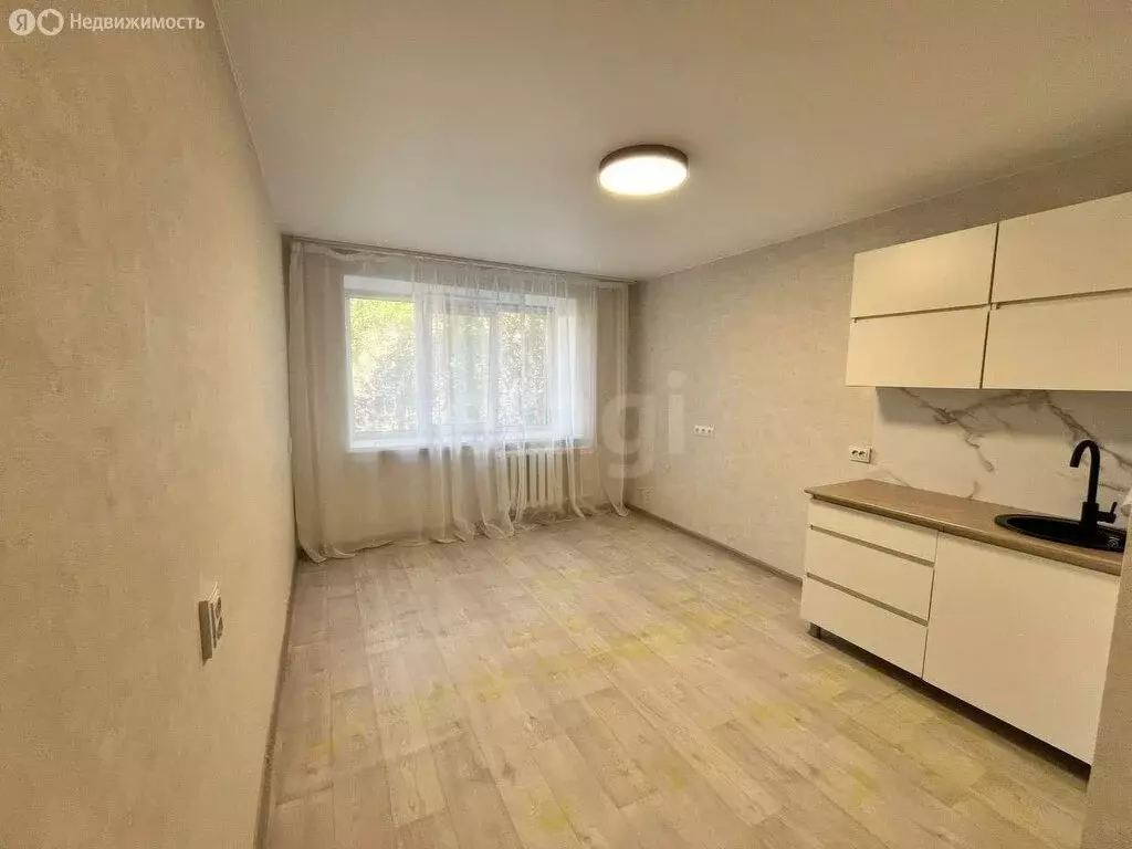 Квартира-студия: Ижевск, Буммашевская улица, 15А (23.1 м) - Фото 1