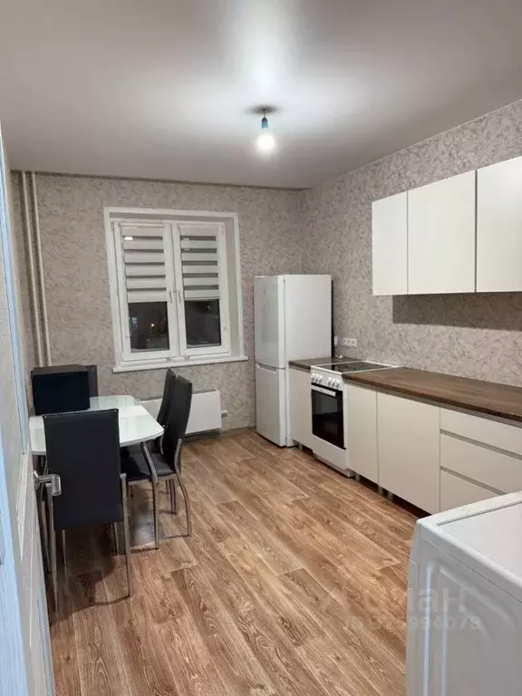 2-к кв. Красноярский край, Красноярск ул. Дубровинского, 110А (58.7 м) - Фото 2