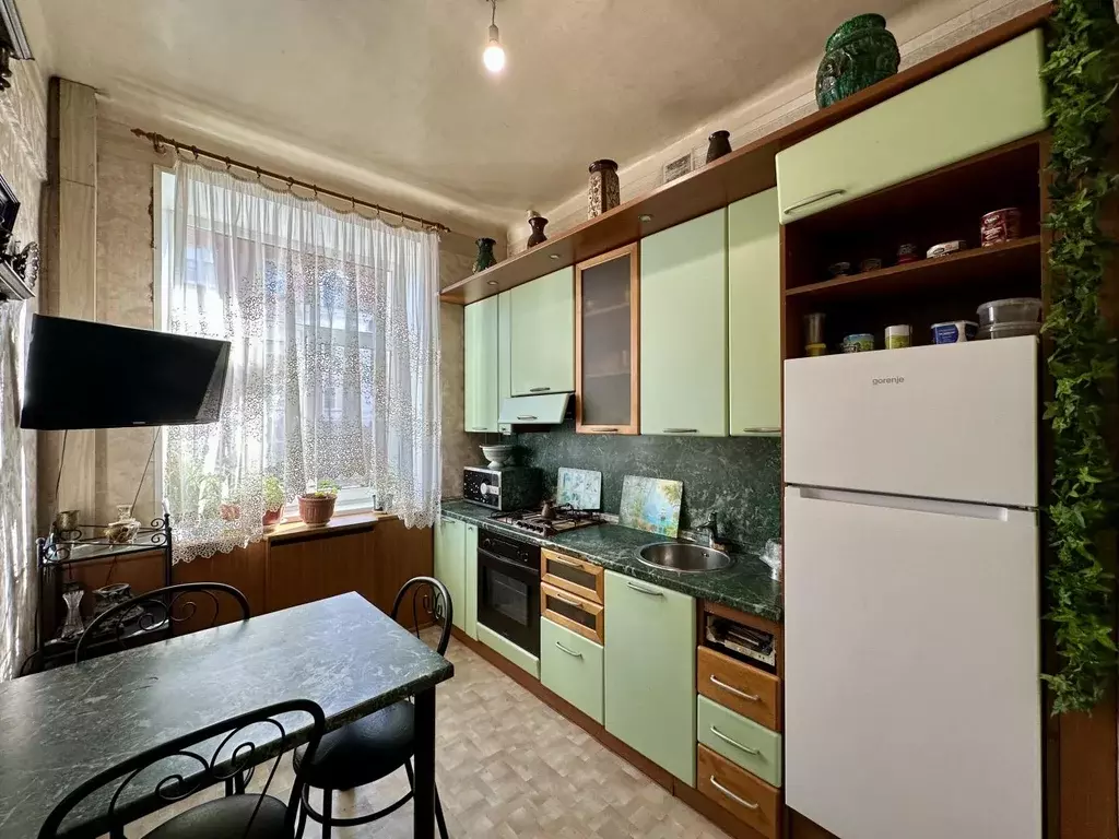 Продается 3-комнатная квартира - Фото 2